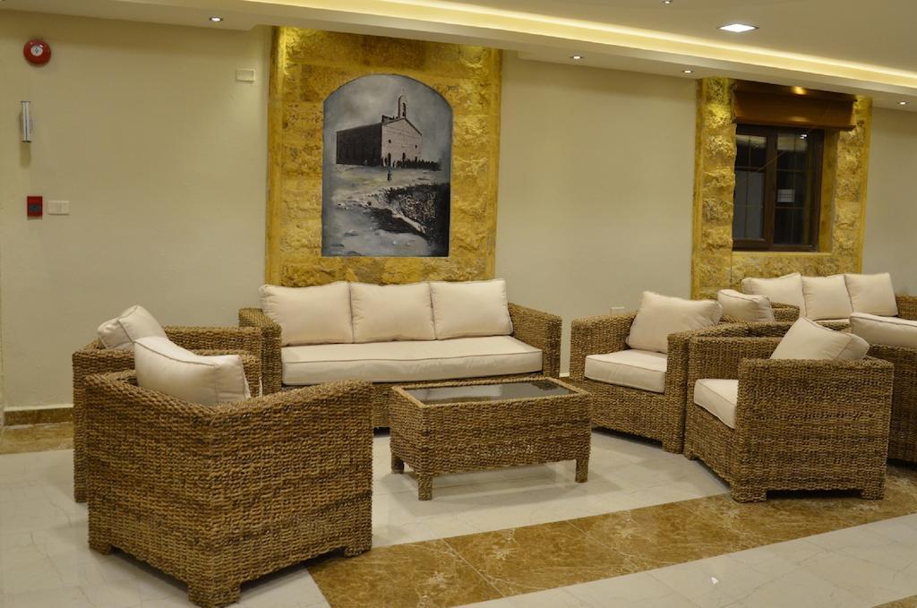 Saint John Hotel Мадаба Екстер'єр фото