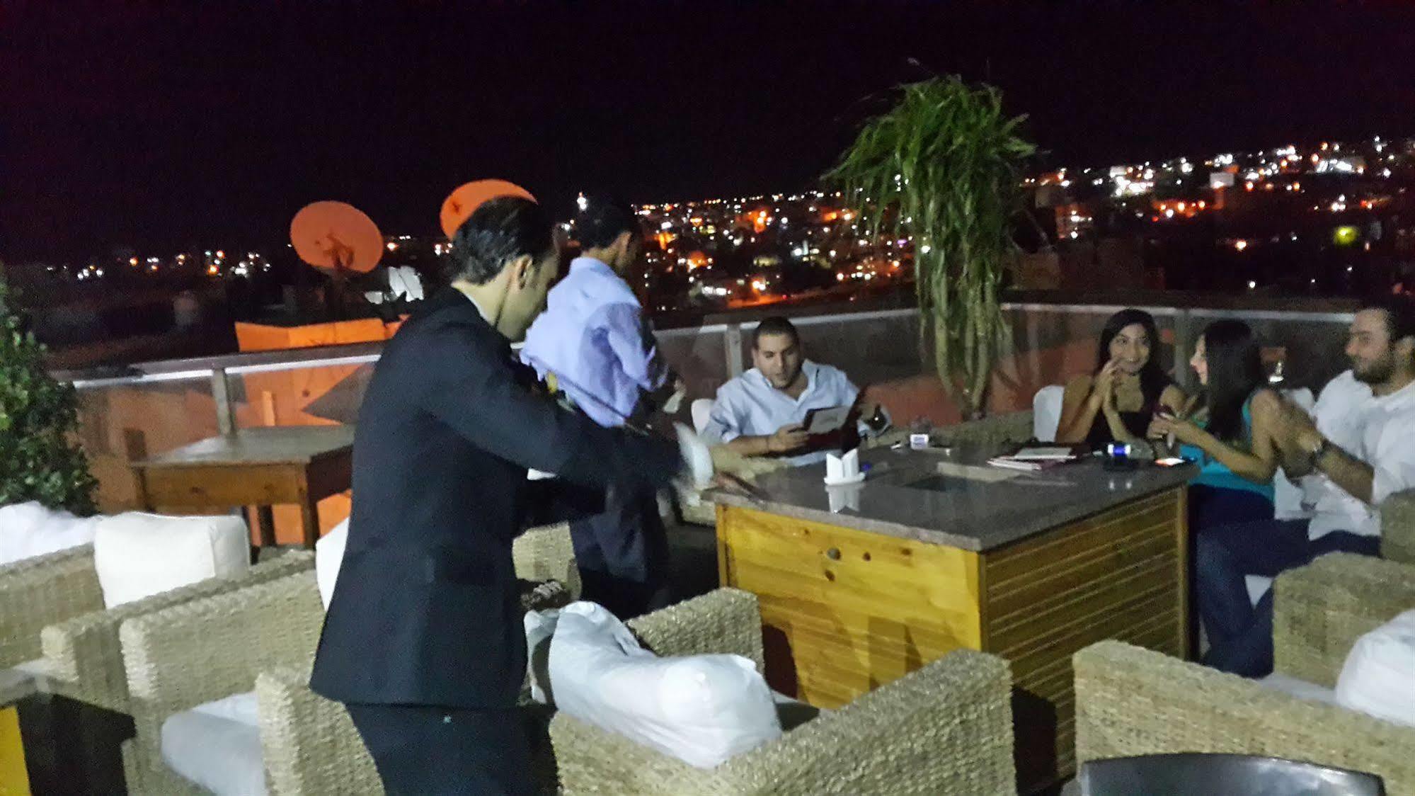 Saint John Hotel Мадаба Екстер'єр фото